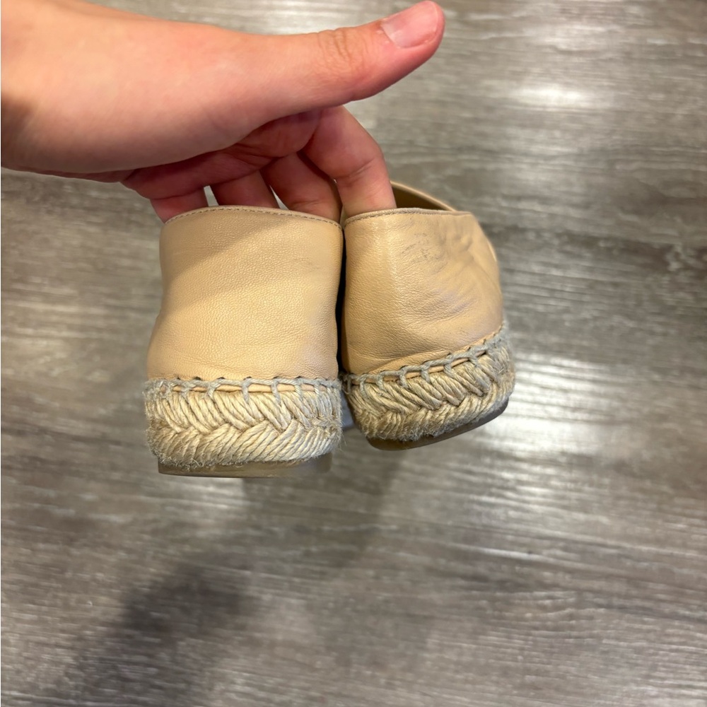 CHANEL Two-Tone Beige and Black Espadrilles - Picture 3 of 5